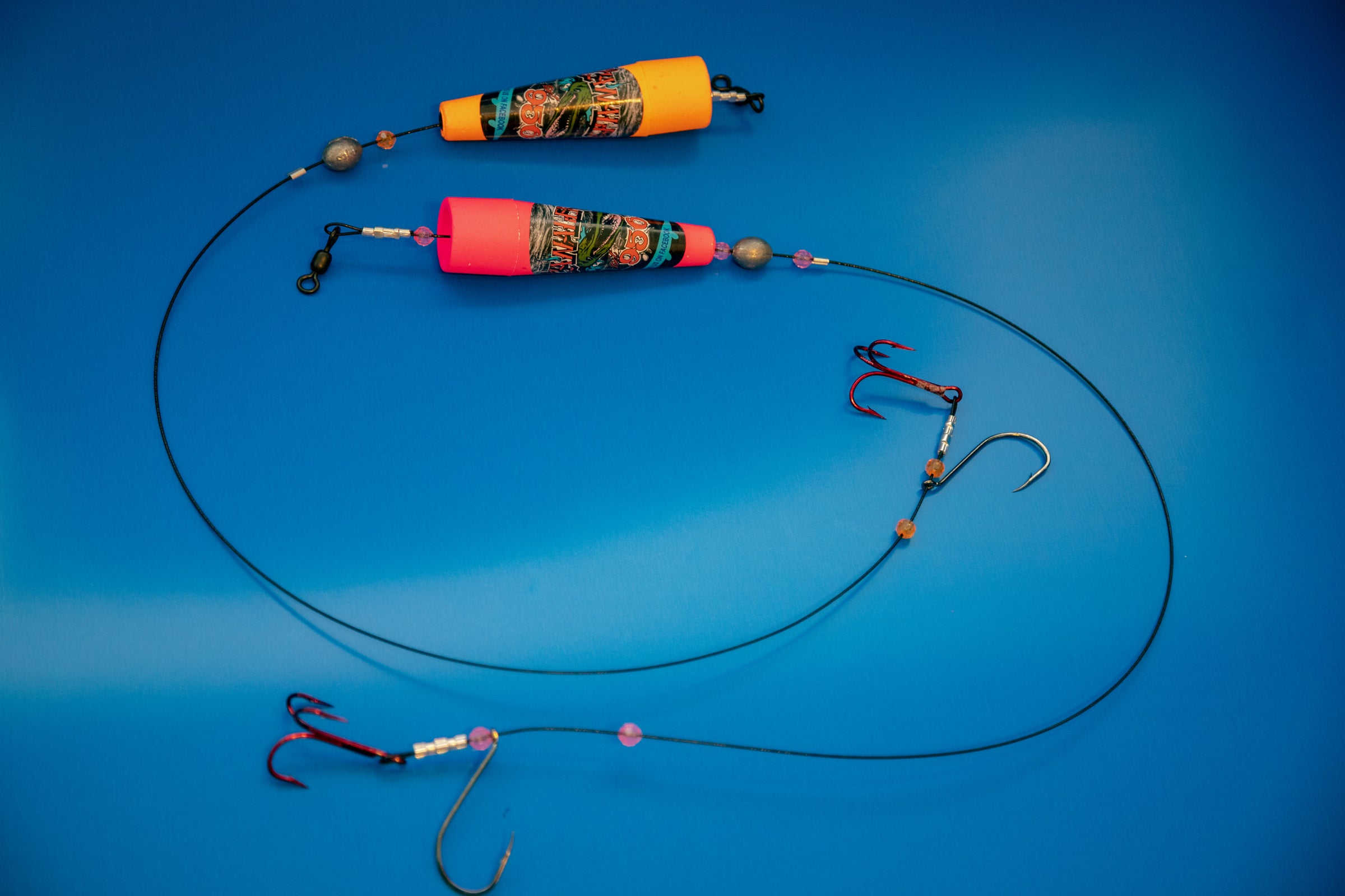 TREBLE WITH A J HOOK ALLIGATOR GAR LEADER | YOUR FISHING HEADQUARTERS